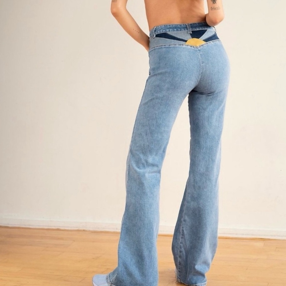 Free People Seasons in the Sun Flare Jeans Sz 24
